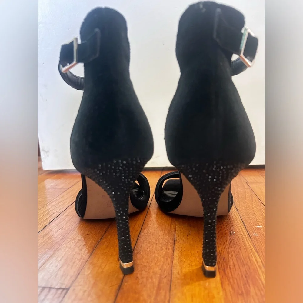 Kenneth Cole New York Hart Heel - Picture 3 of 4